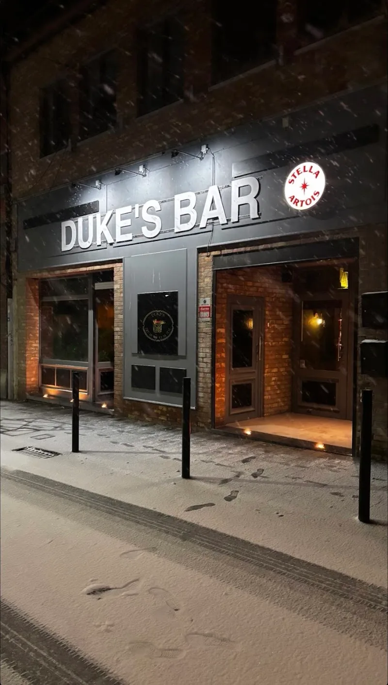 DUKE’S BAR, photo 1
