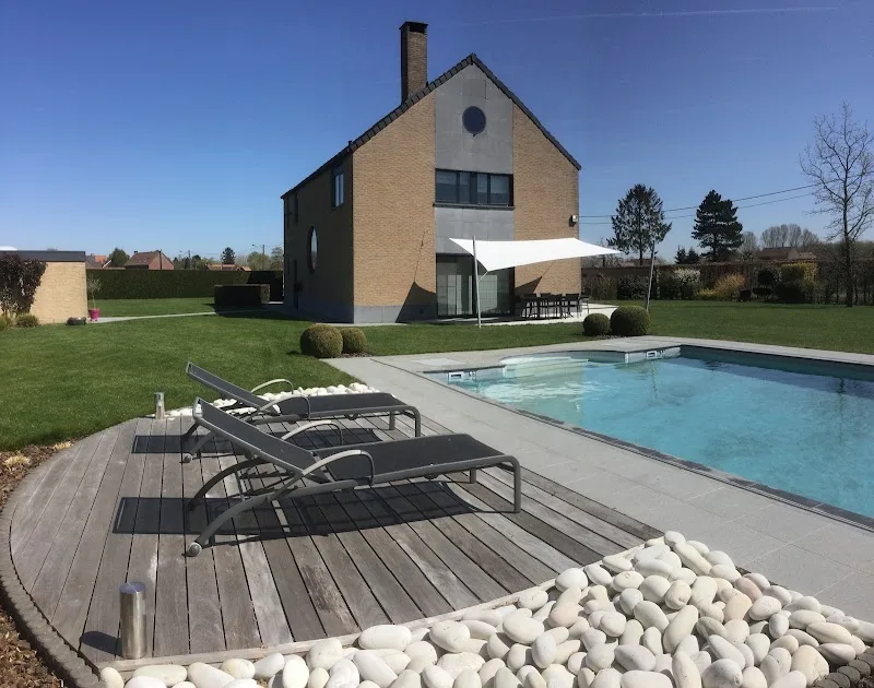 Elevé outdoors