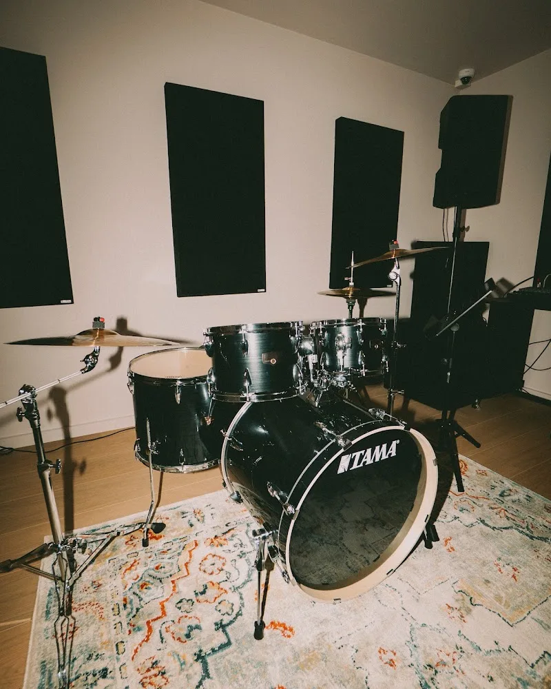 Nothing More Studios, photo 4
